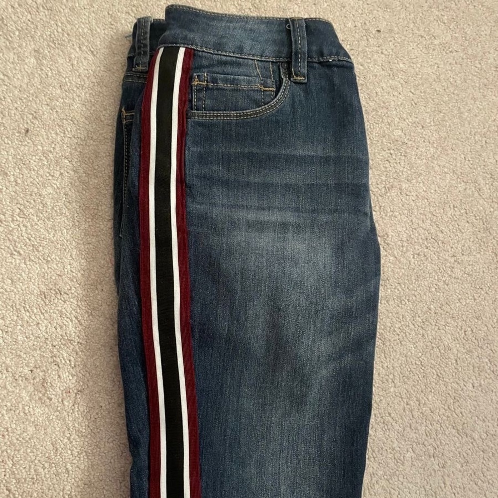 skinny jeans